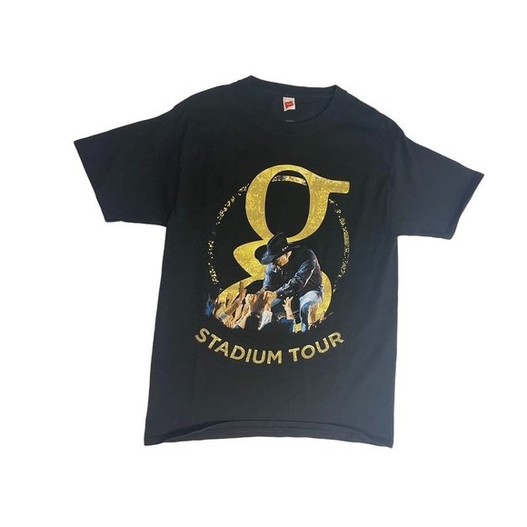 GARTH BROOKS Stadium Tour T Shirt Black Concert Tee 2019 - Picture 1 of 4